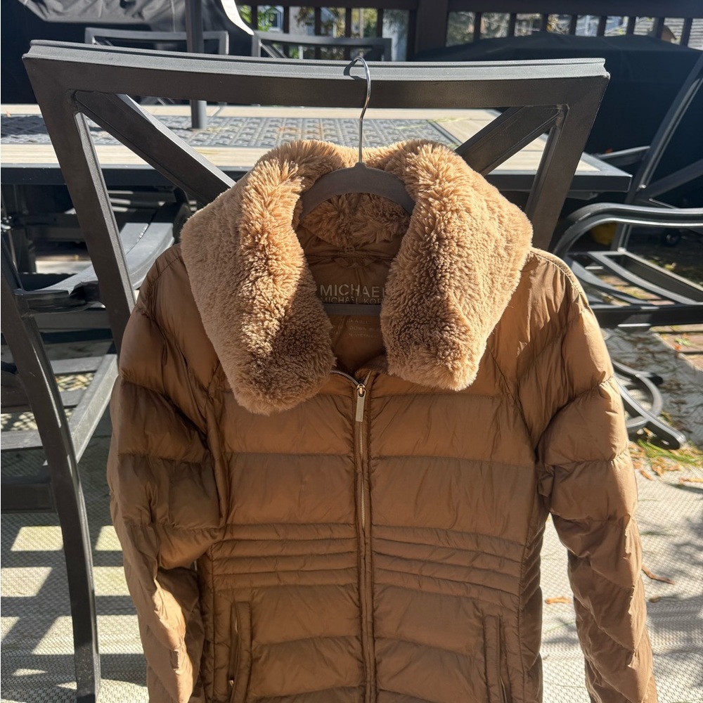 Michael Kors Women's Brown Puffer Jacket with Faux Fur Collar